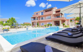 Amazing Apartment In Grebastica With Wifi